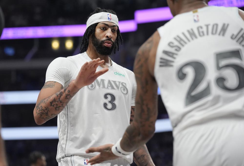 而坐拥年轻 而坐拥年轻