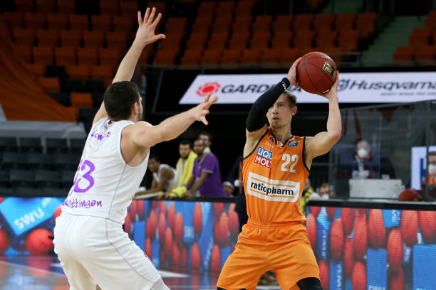 及团队配合 及团队配合