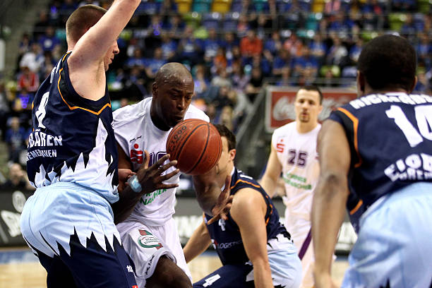 化为全队的 化为全队的